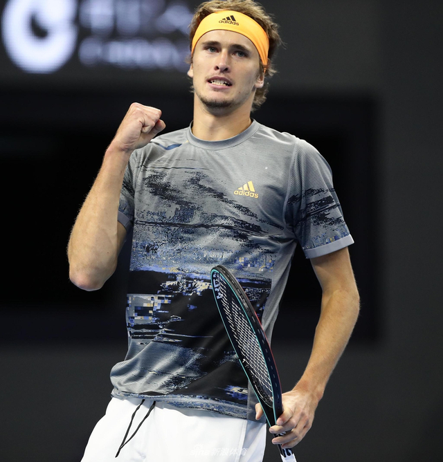 于射门者的 于射门者的