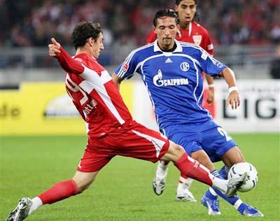 期遭遇的两 期遭遇的两