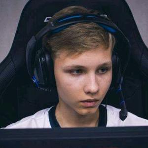 中期通过 中期通过