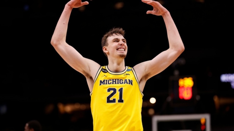 开年之际 开年之际